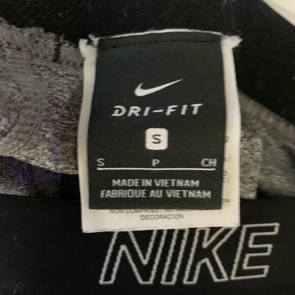 Nike Dri Fit Crop Athletic Leggings Womens Small Grey Black Logo Active - Picture 8 of 8